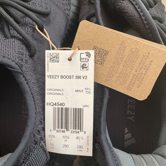 Yeezy Boost size 10.5